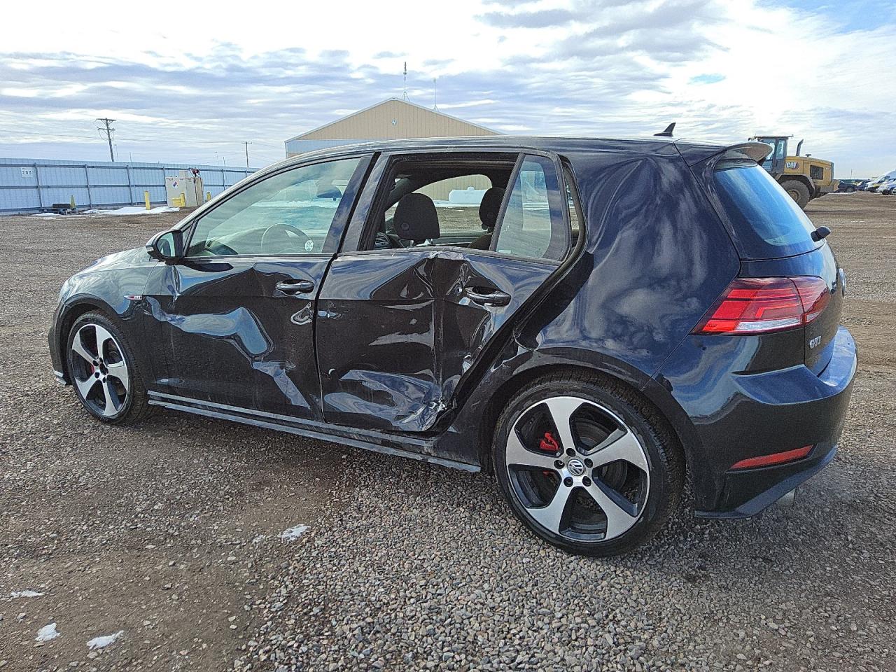 2018 Volkswagen GTI - Image 2