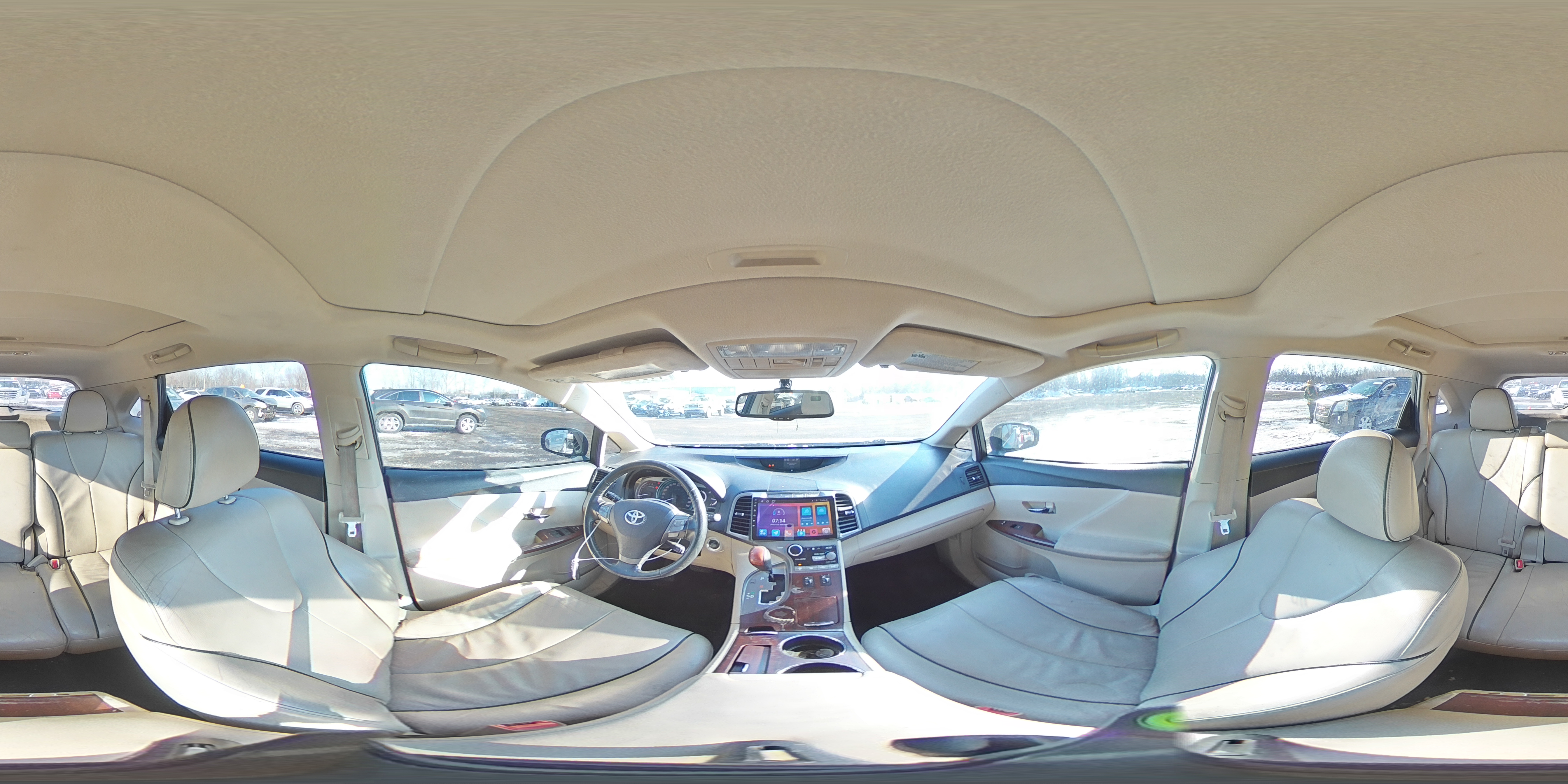 2011 Toyota Venza - Image 13