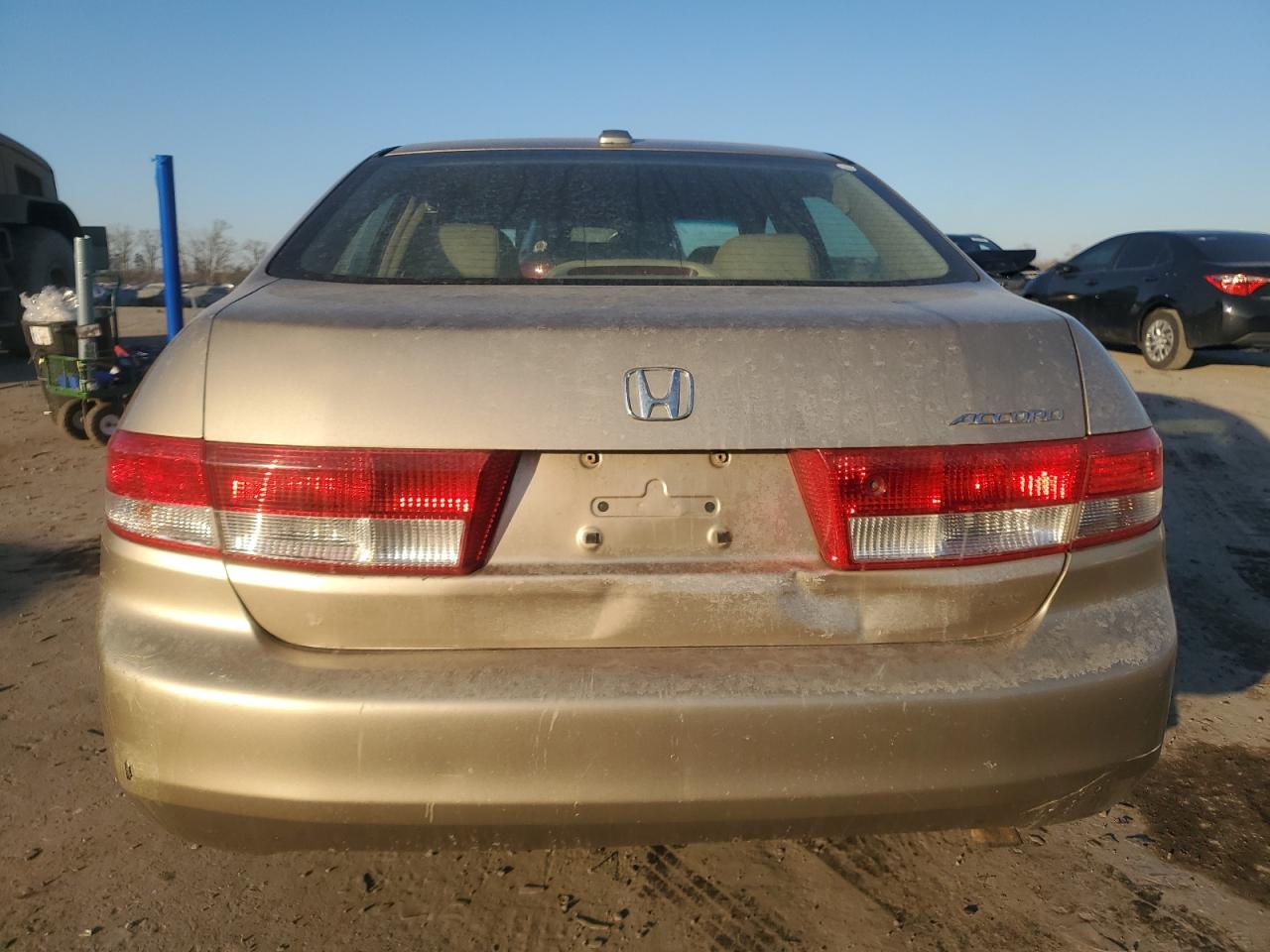 2004 Honda Accord - Image 6