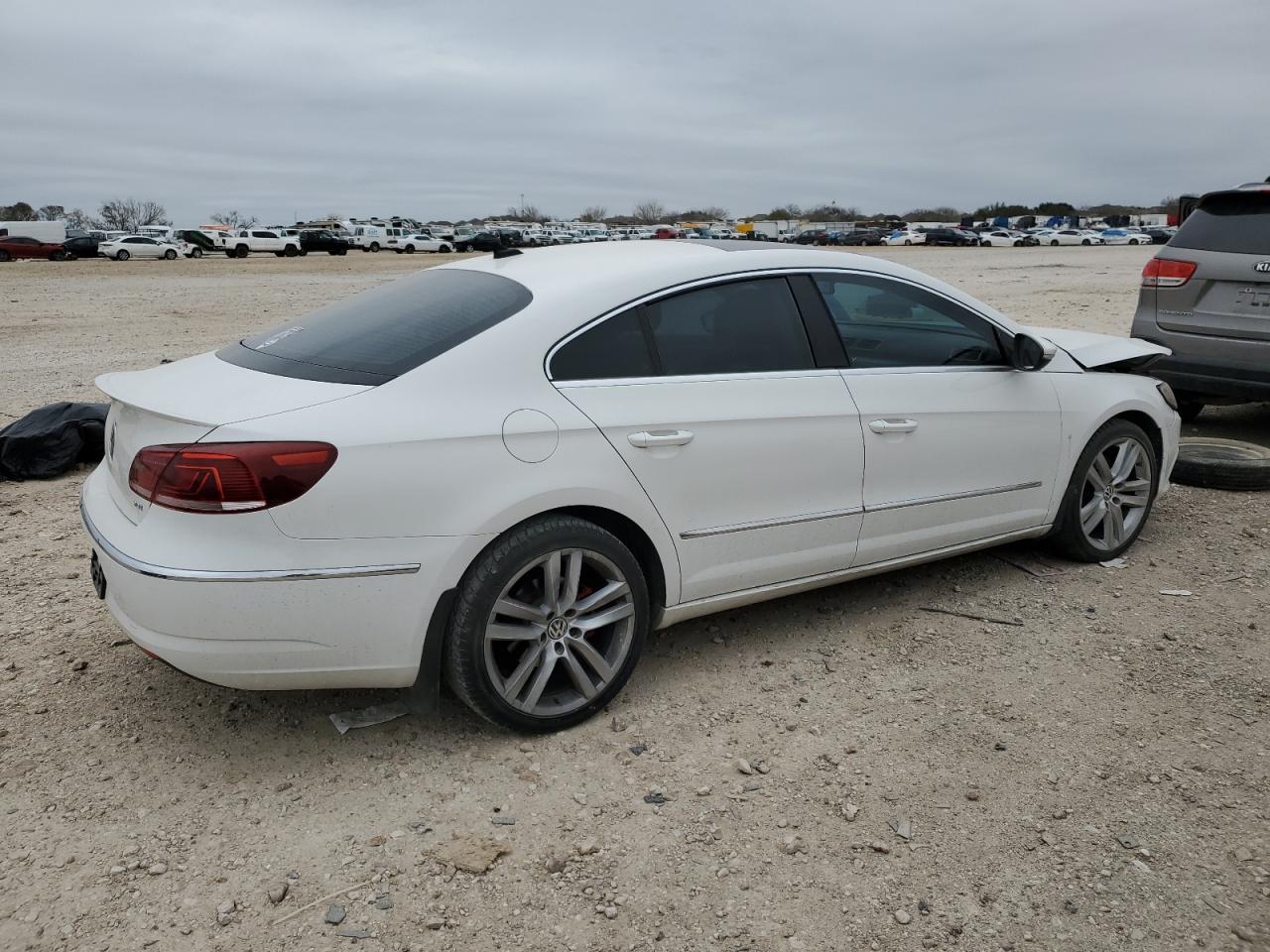 2013 Volkswagen Passat CC - Image 3
