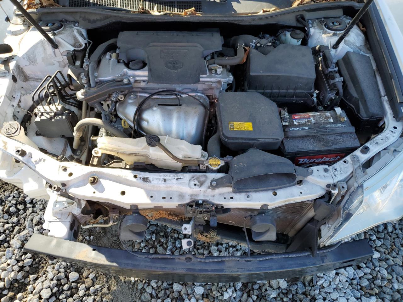 2014 Toyota Camry - Image 12