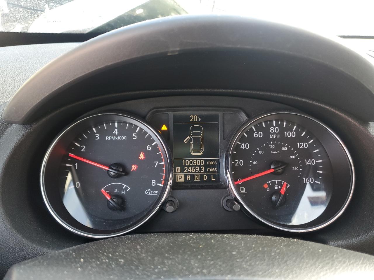Nissan Rogue s 2013