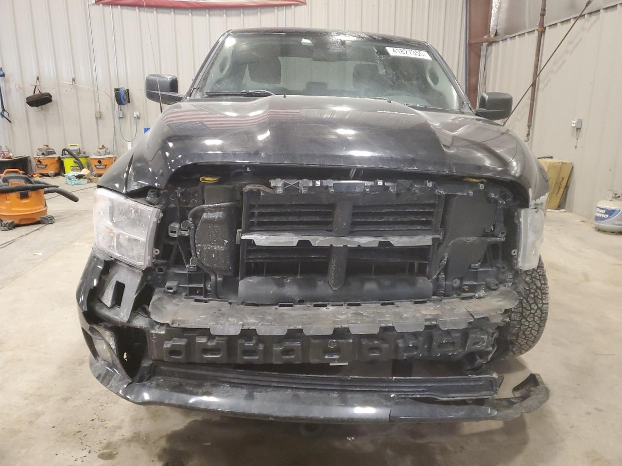 2016 RAM 1500 - Image 5