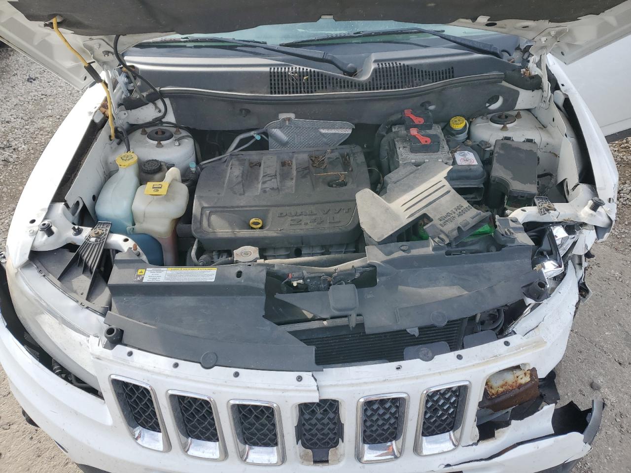 2012 Jeep Compass - Image 14