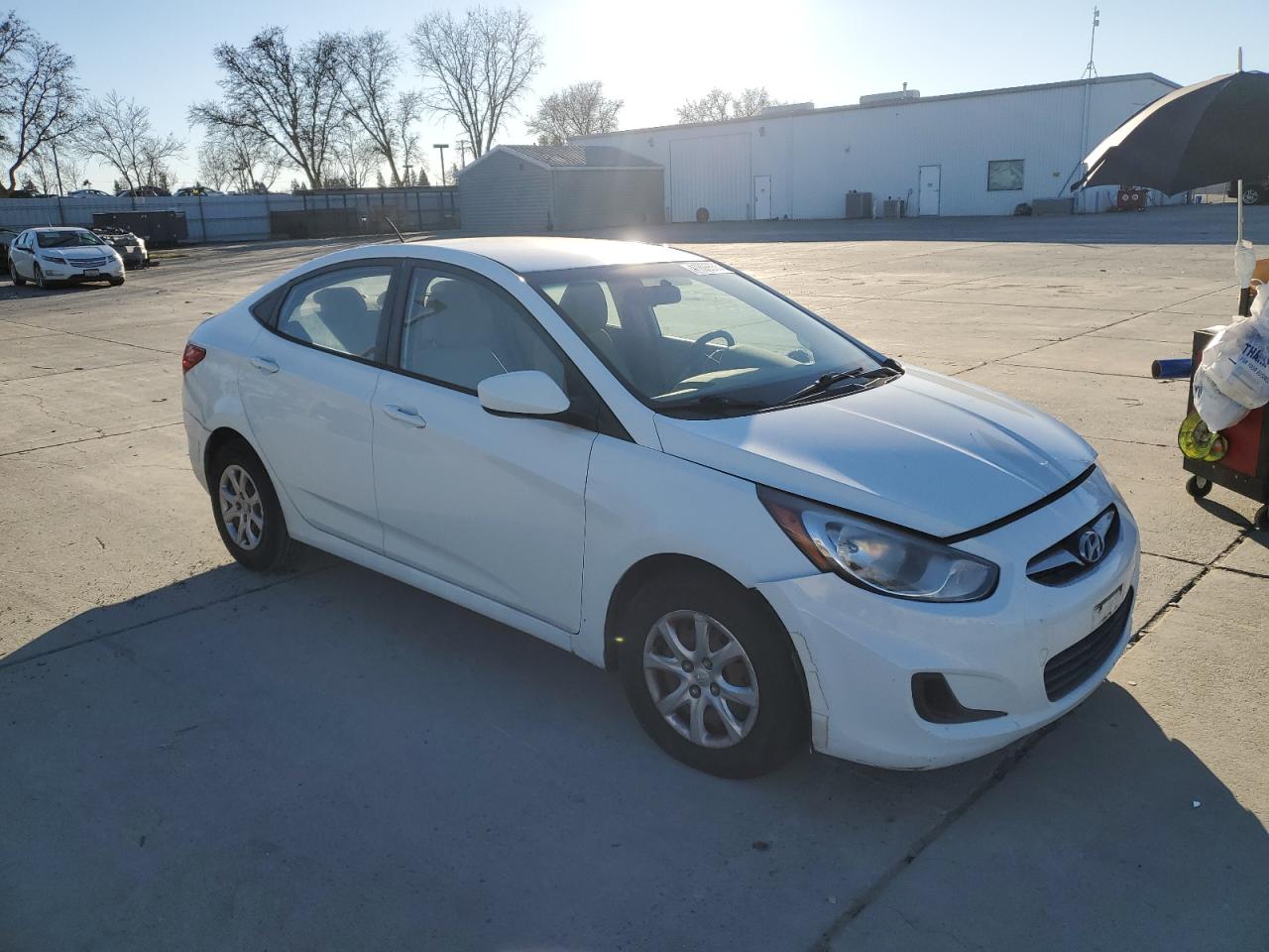 2013 Hyundai Accent - Image 4