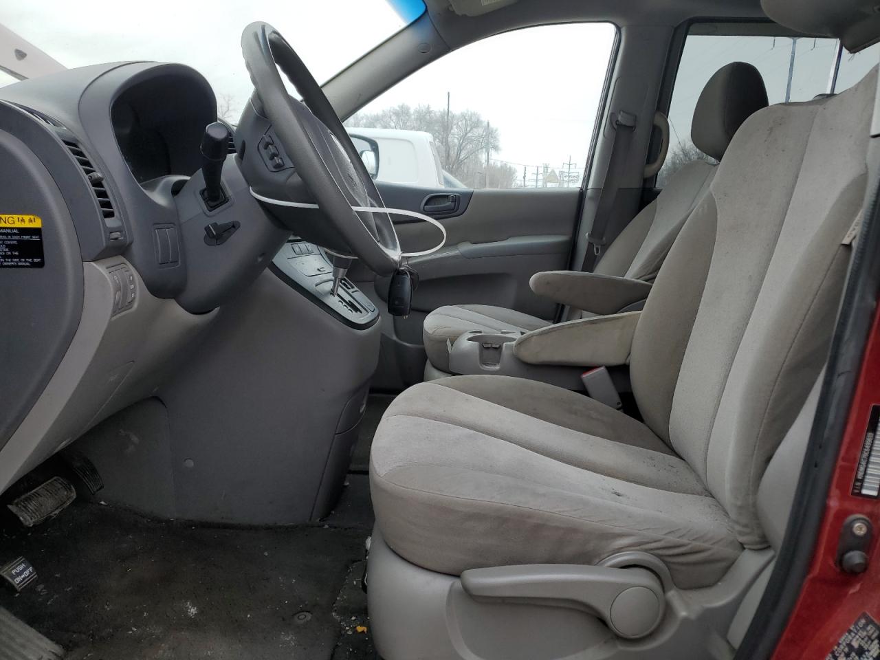 2012 Kia Sedona - Image 7