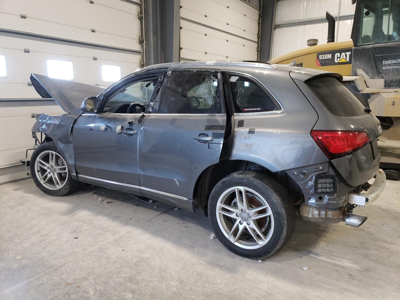 VIN WA1LFAFPXEA013601 2014 AUDI Q5 no.2