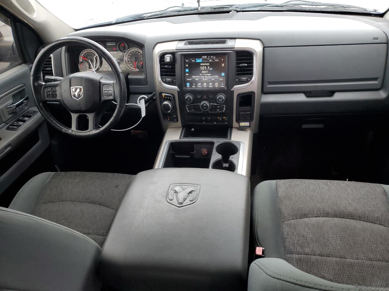 2015 RAM 1500 - Image 8