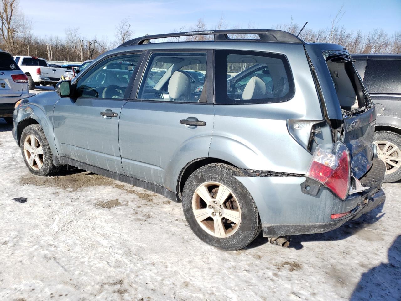 2013 Subaru Forester - Image 2