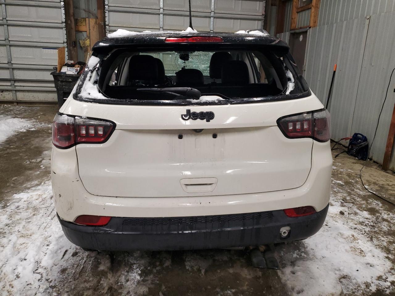 2020 Jeep Compass - Image 6