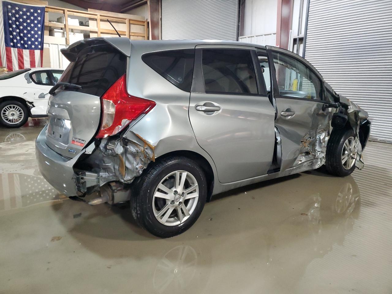 2014 Nissan Versa - Image 3