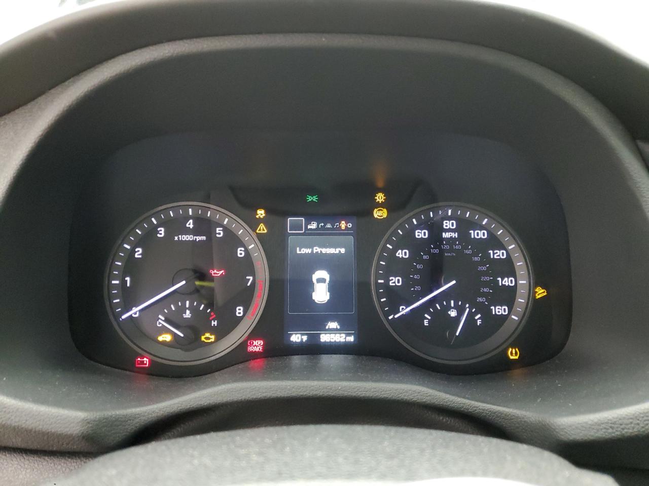 2018 Hyundai Tucson Value VIN: KM8J3CA26JU627384 Lot: 88638425