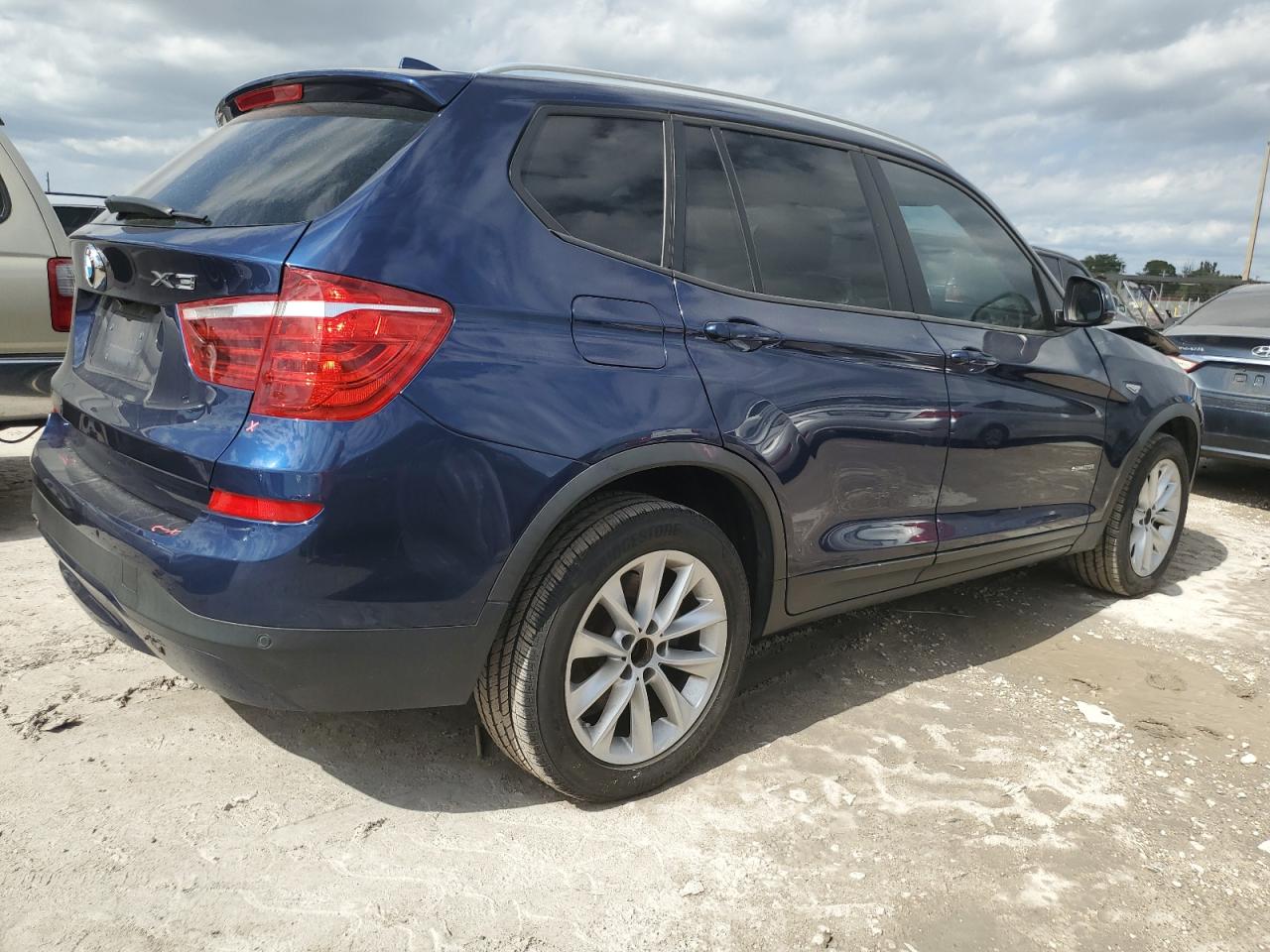 2017 BMW X3 - Image 3