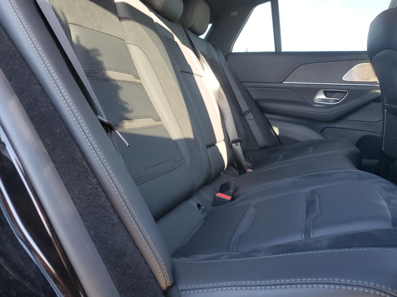 2021 Mercedes-Benz GLE - Image 10