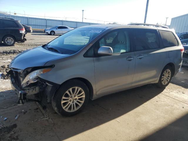 2013 Toyota Sienna Xle