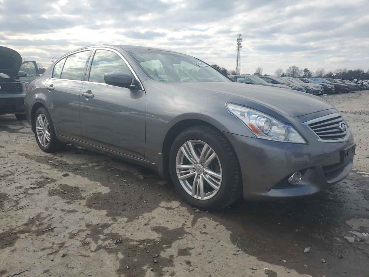 2011 Infiniti G - Image 4