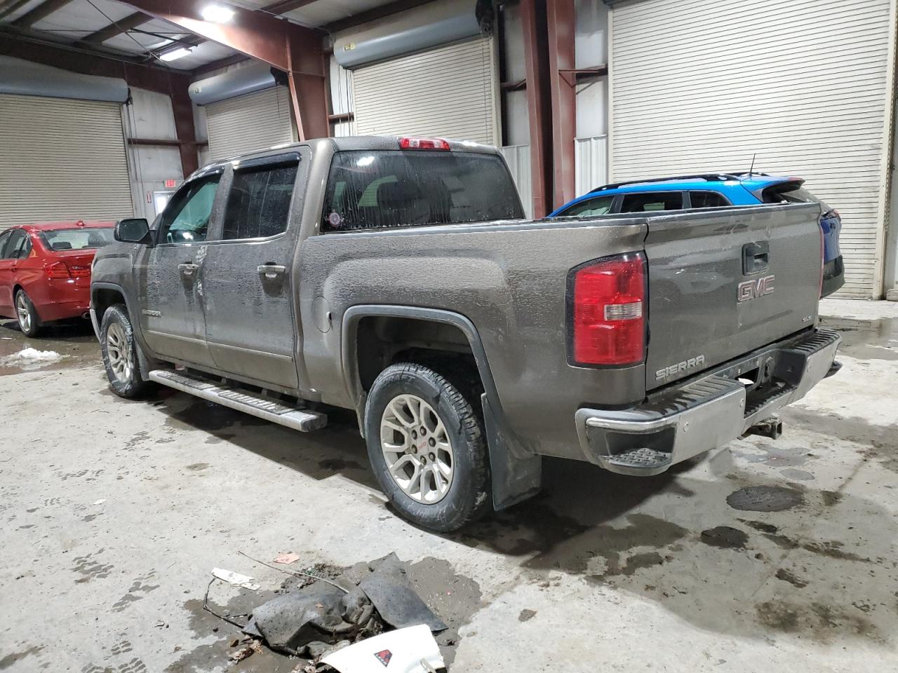2014 GMC Sierra - Image 2