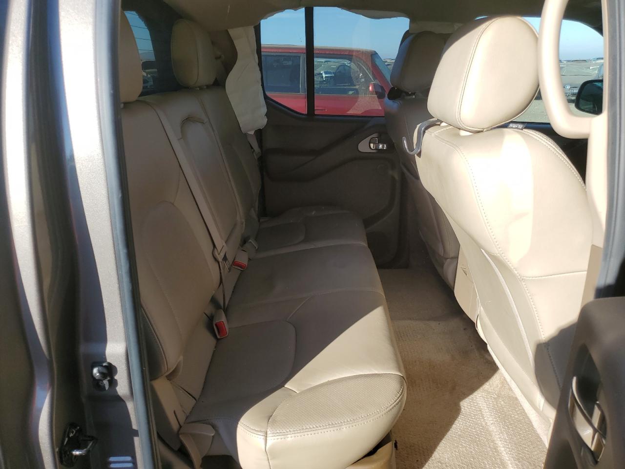 2005 Nissan Navara (Frontier) - Image 10