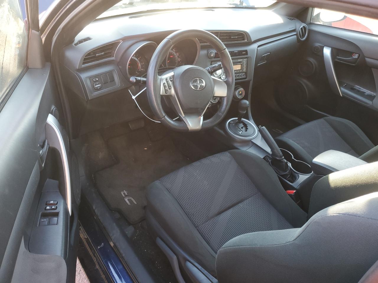 2011 Scion tC - Image 8