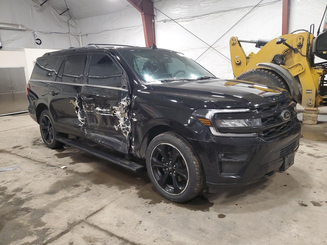 2022 Ford Expedition - Image 4