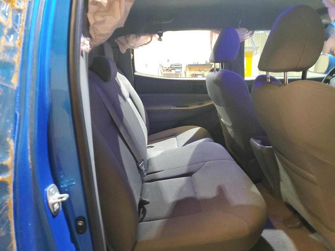 2009 Toyota Tacoma - Image 11