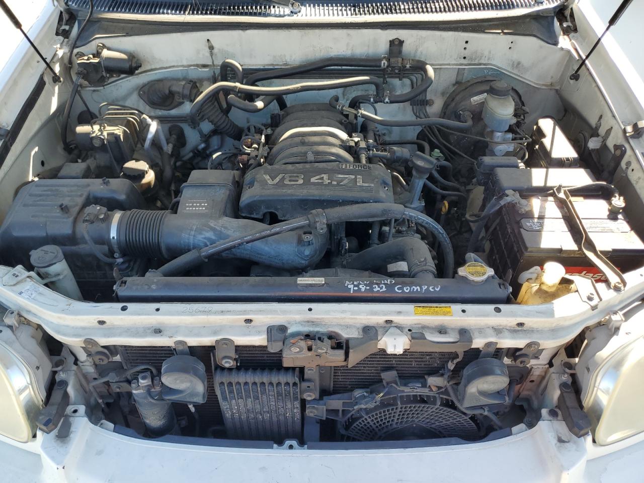 2005 Toyota Sequoia - Image 12
