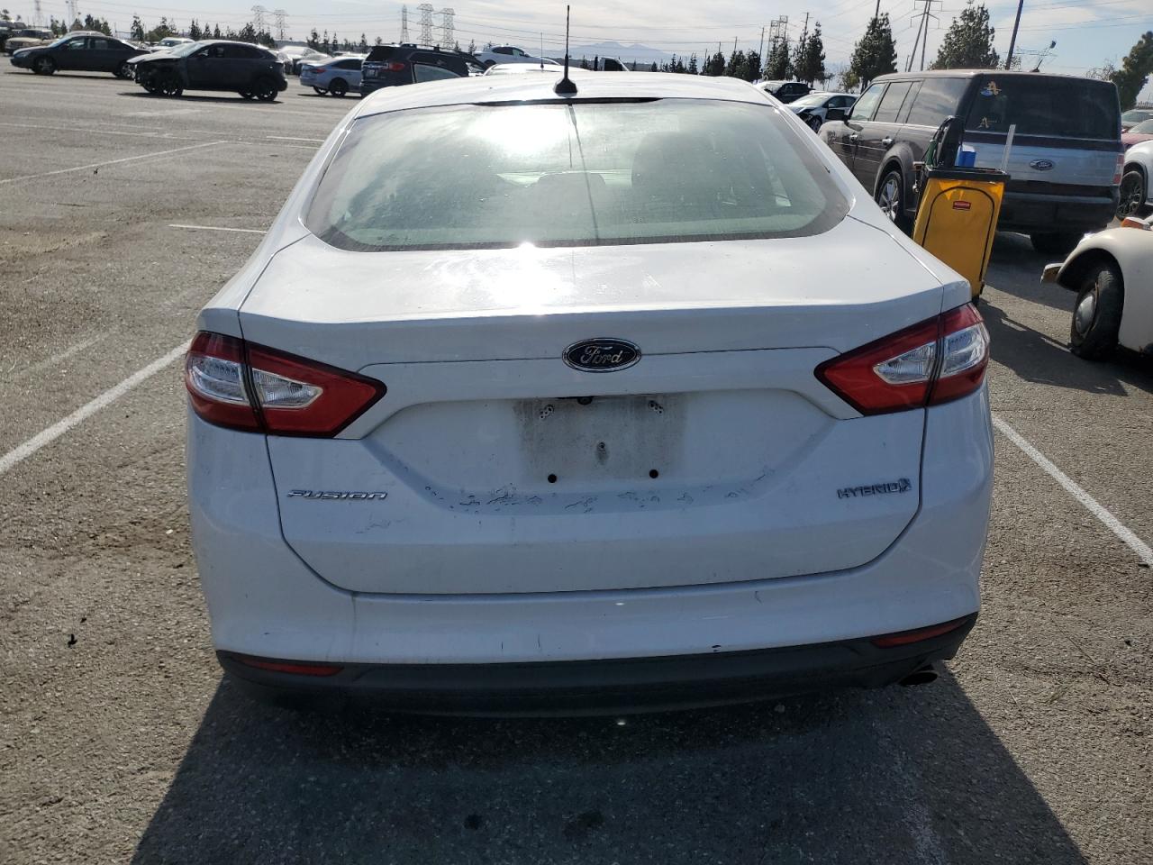 VIN 3FA6P0UU7GR329054 2016 FORD FUSION no.6