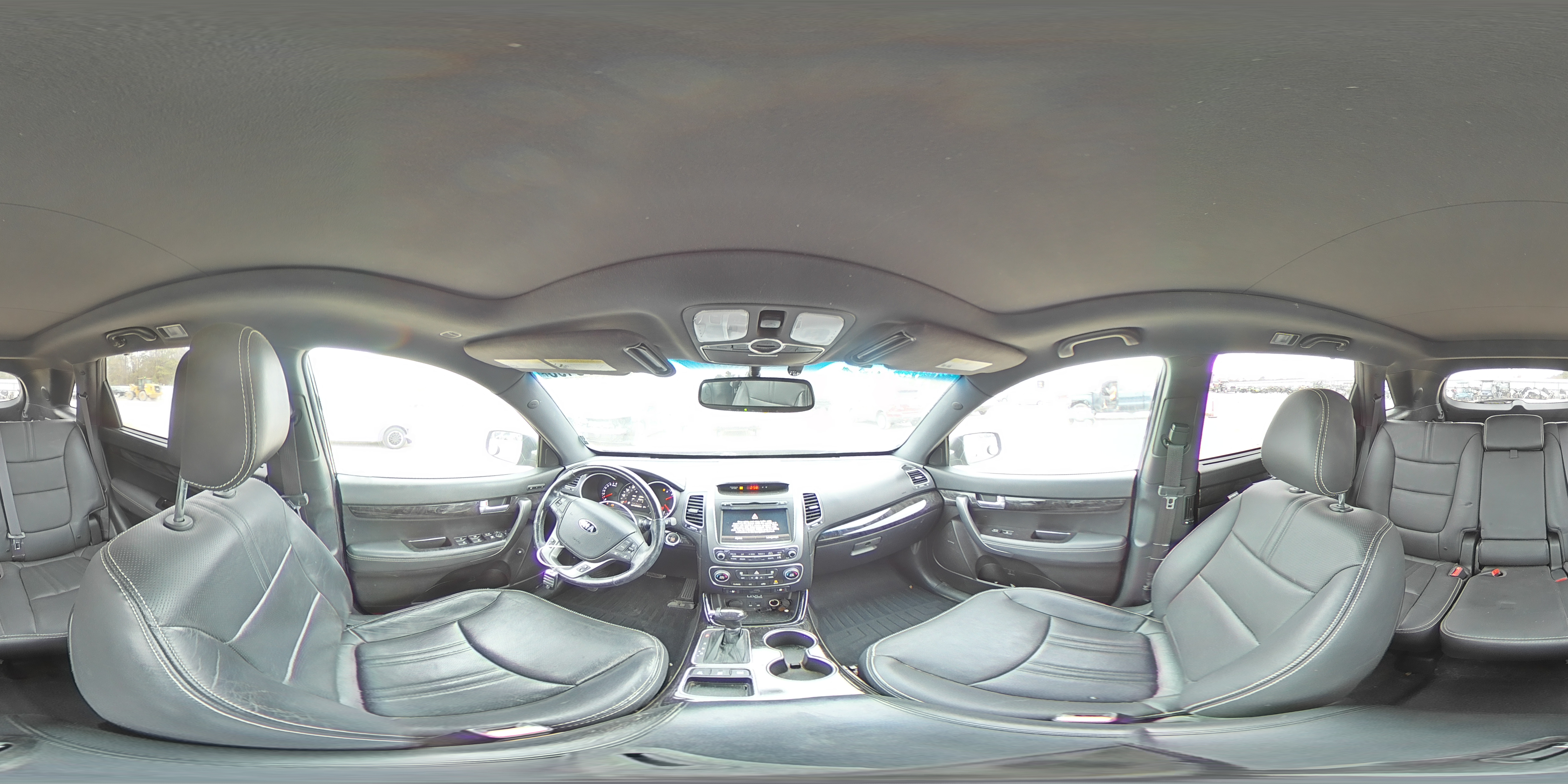 2014 Kia Sorento - Image 13