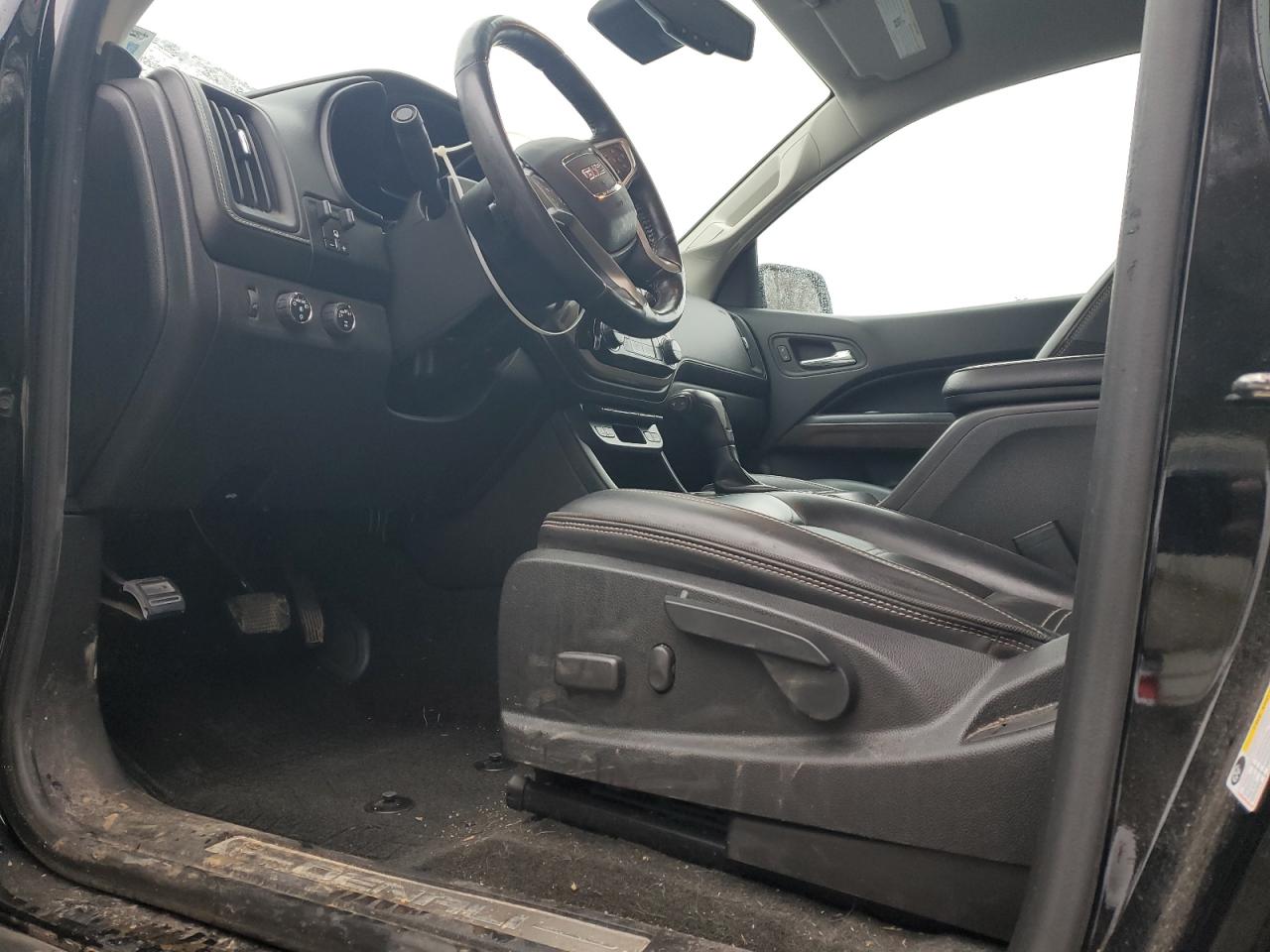 2018 GMC Canyon - Image 7