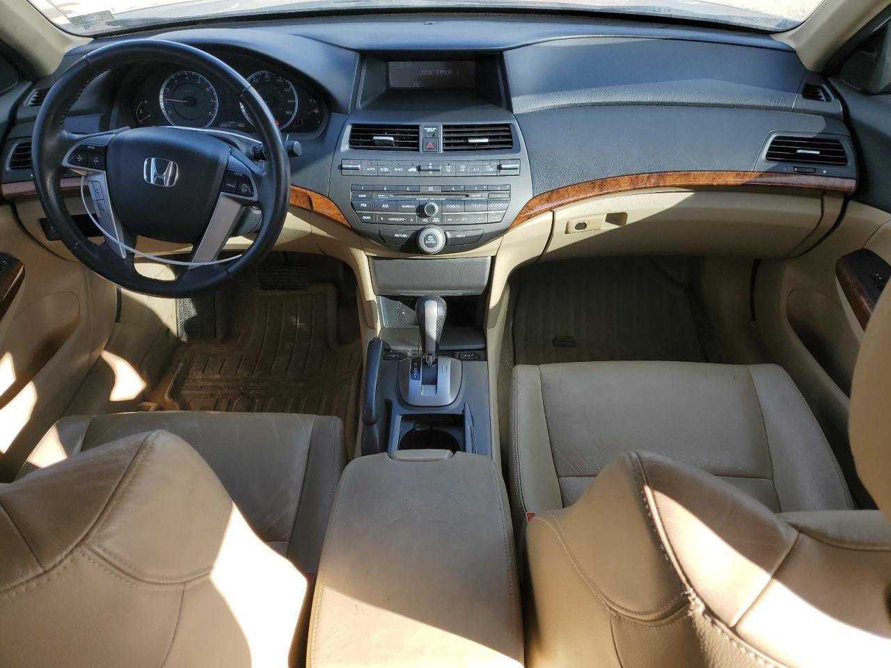 2011 Honda Accord - Image 8