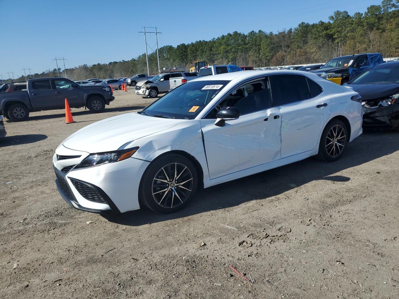 2023 Toyota Camry - Image 1