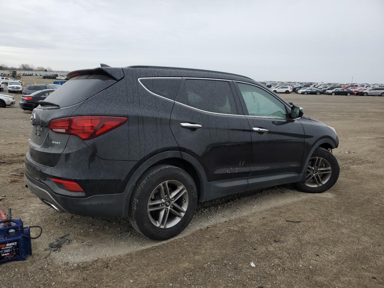 2018 Hyundai Santa Fe - Image 3
