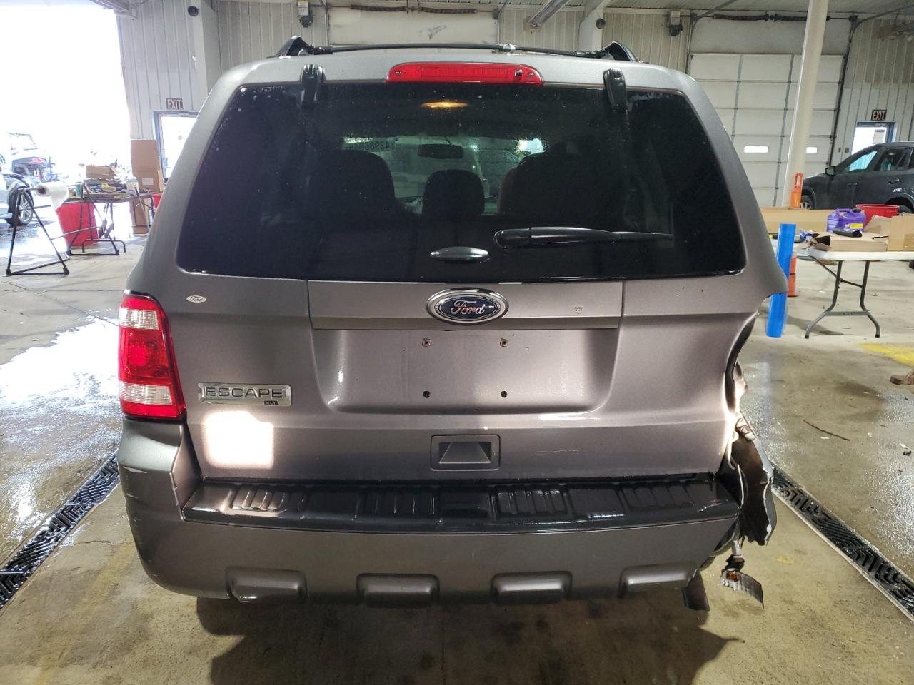 2011 Ford Escape - Image 6