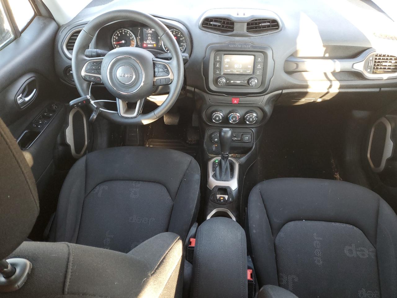 2016 Jeep Renegade - Image 8