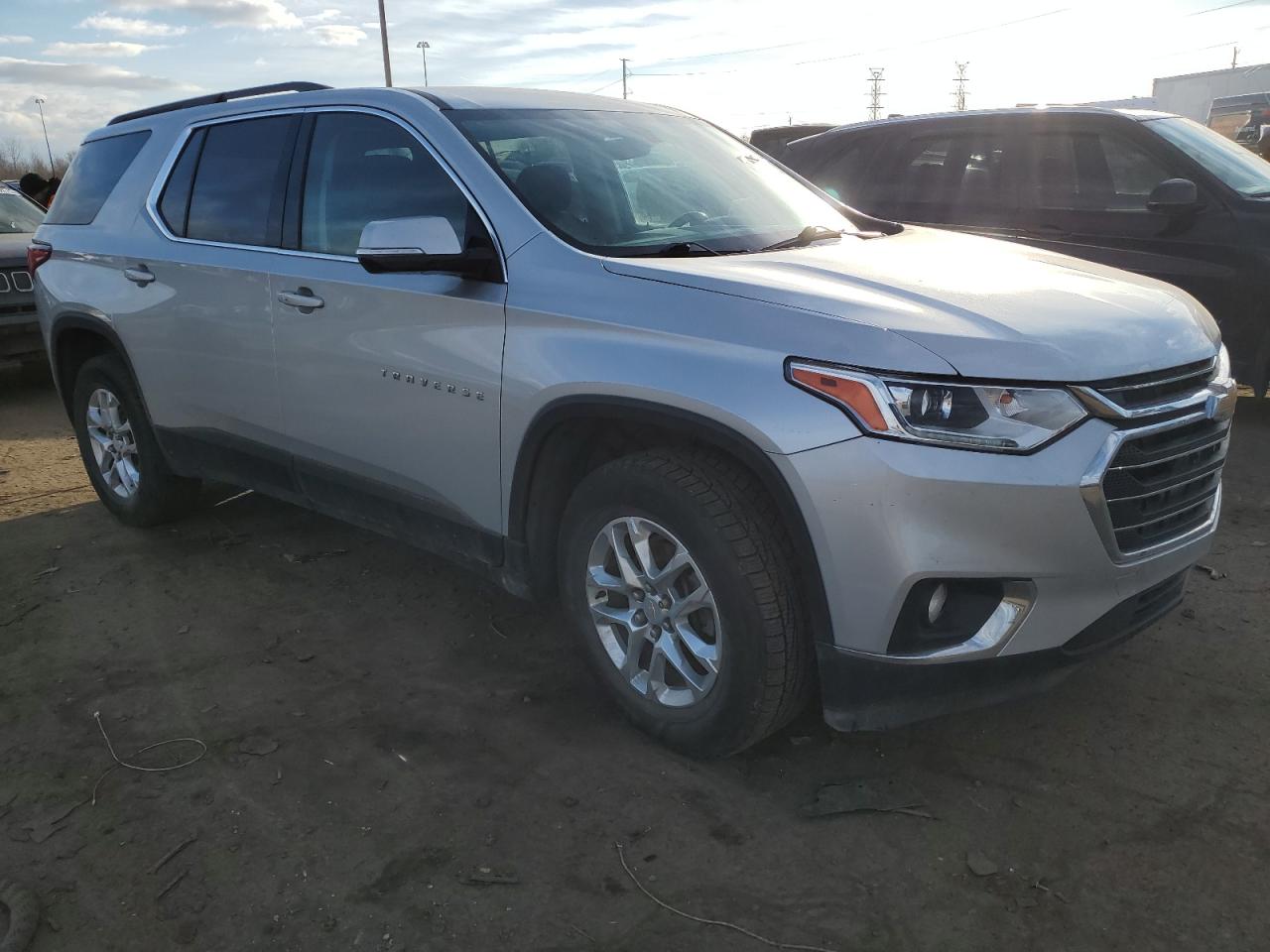 2020 Chevrolet Traverse - Image 4