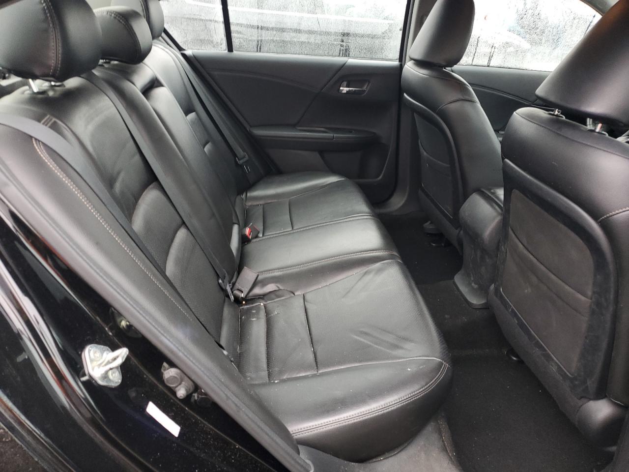 2014 Honda Accord - Image 11