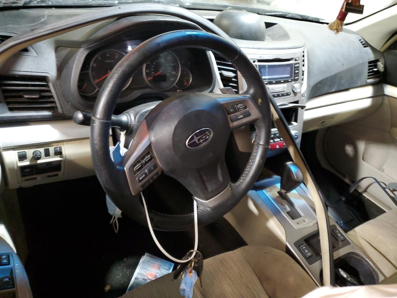 2013 Subaru Outback - Image 8