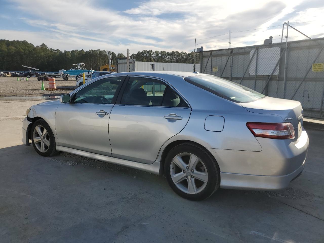 2010 Toyota Camry - Image 2