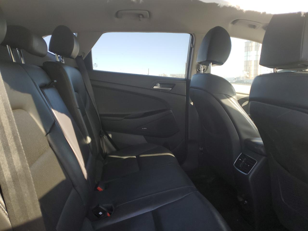 2020 Hyundai Tucson - Image 11