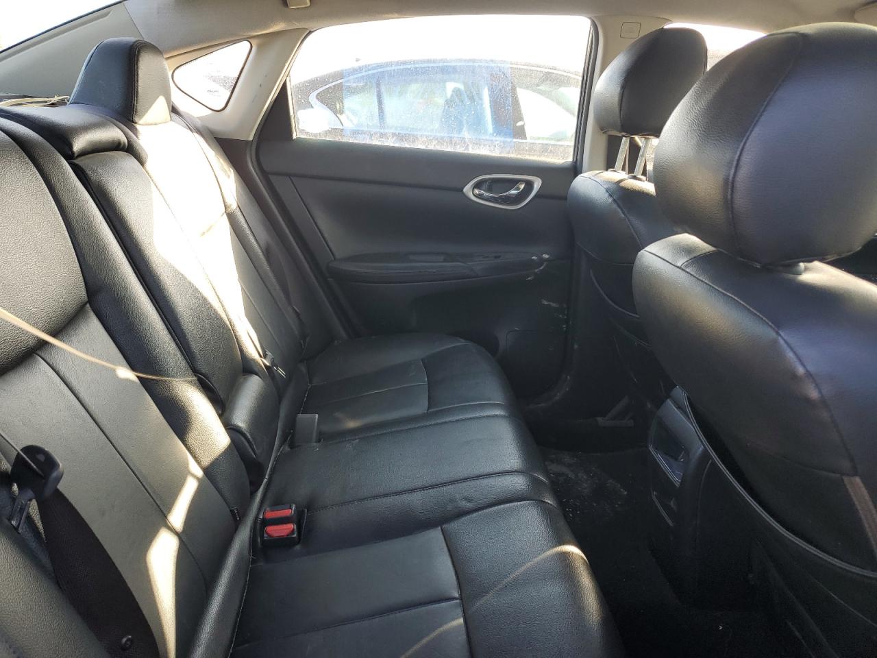 2013 Nissan Sentra - Image 10