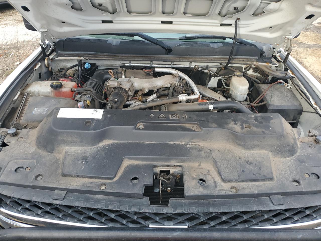 2011 Chevrolet Silverado - Image 11