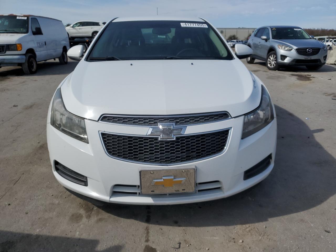 2014 Chevrolet Cruze - Image 5