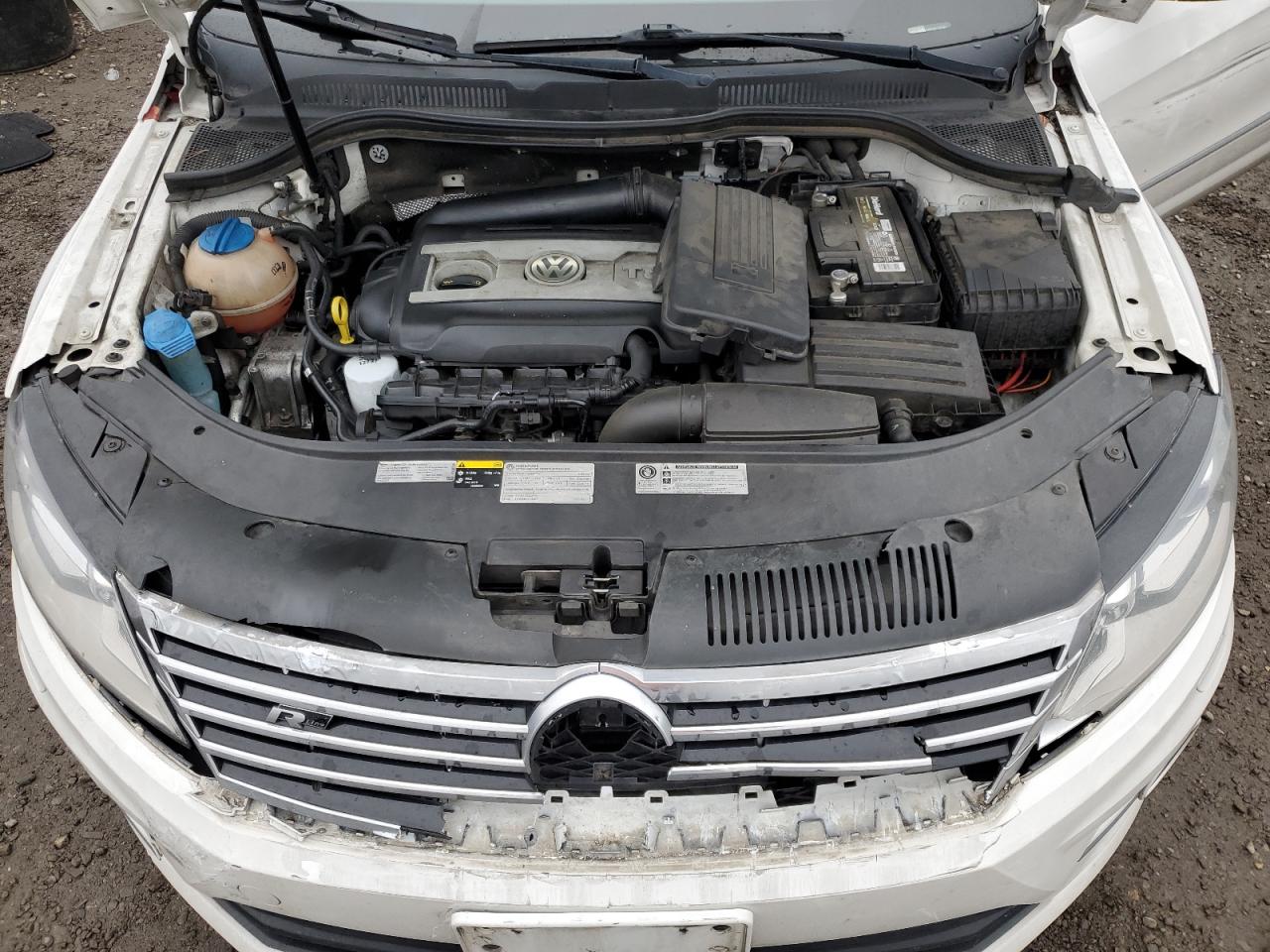 2014 Volkswagen Passat CC - Image 11