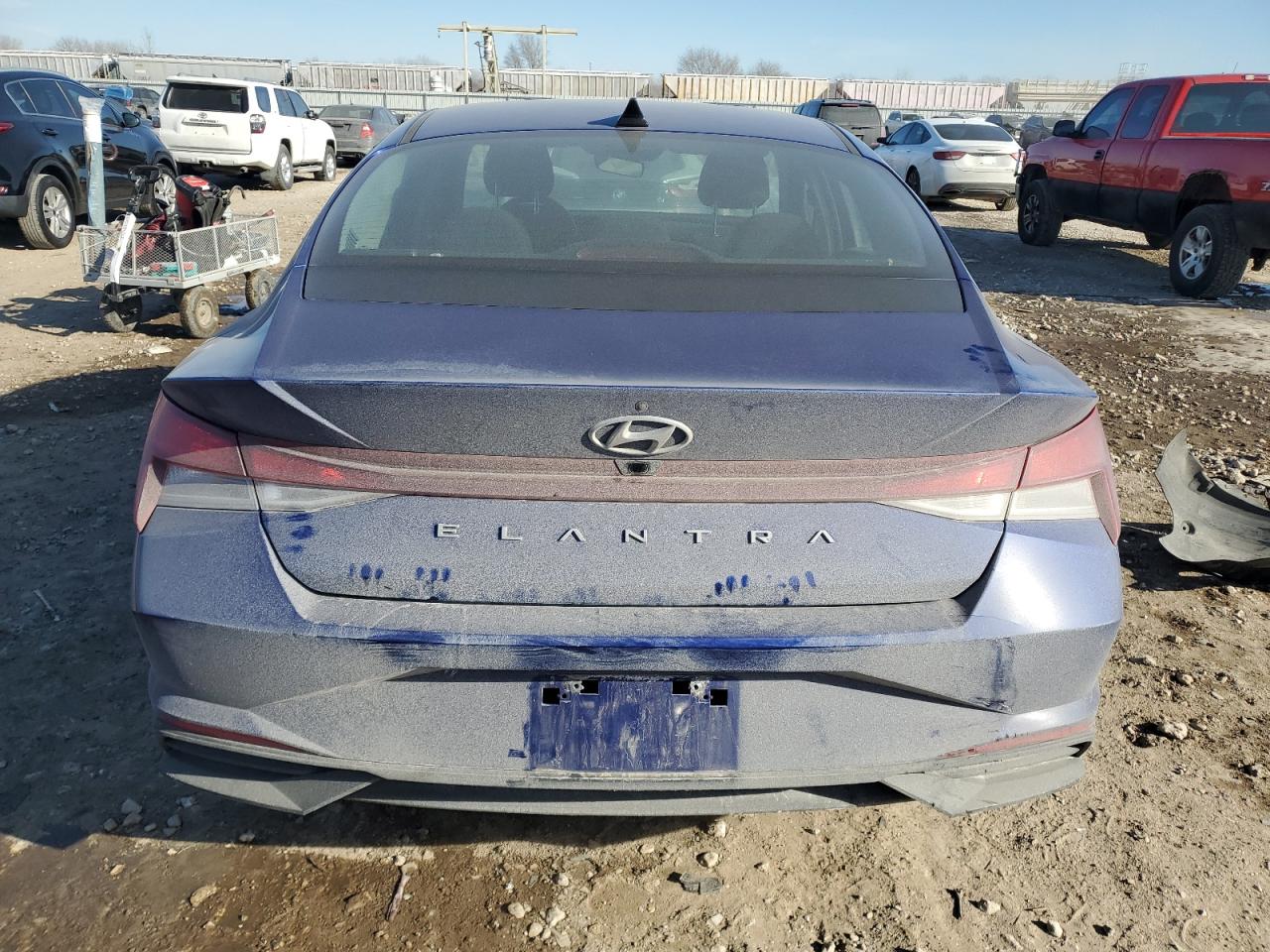 2021 Hyundai Elantra - Image 6