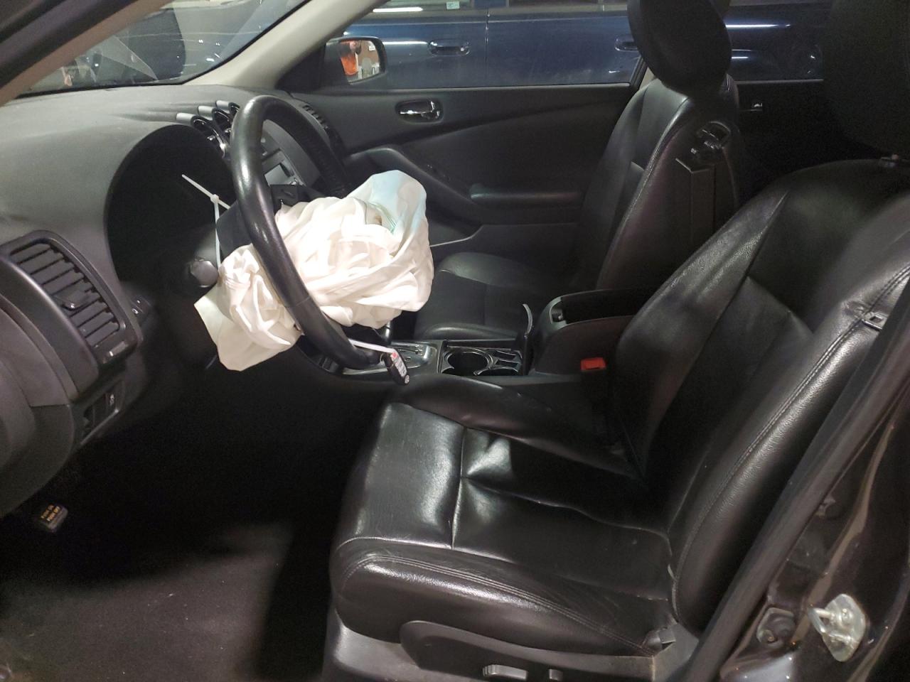 2011 Nissan Altima - Image 7