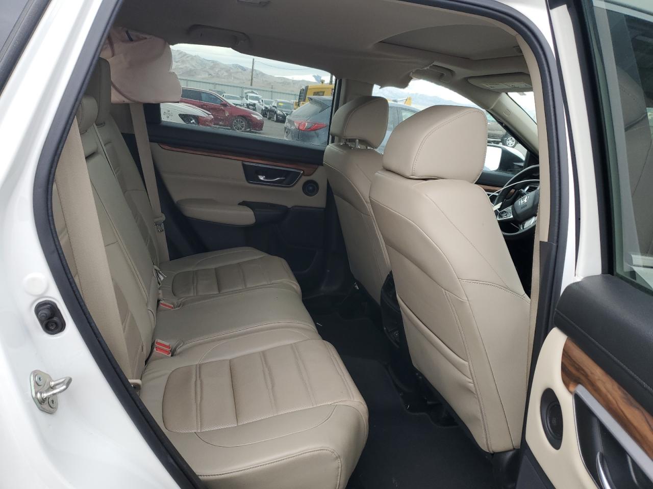 2017 Honda CR-V - Image 10