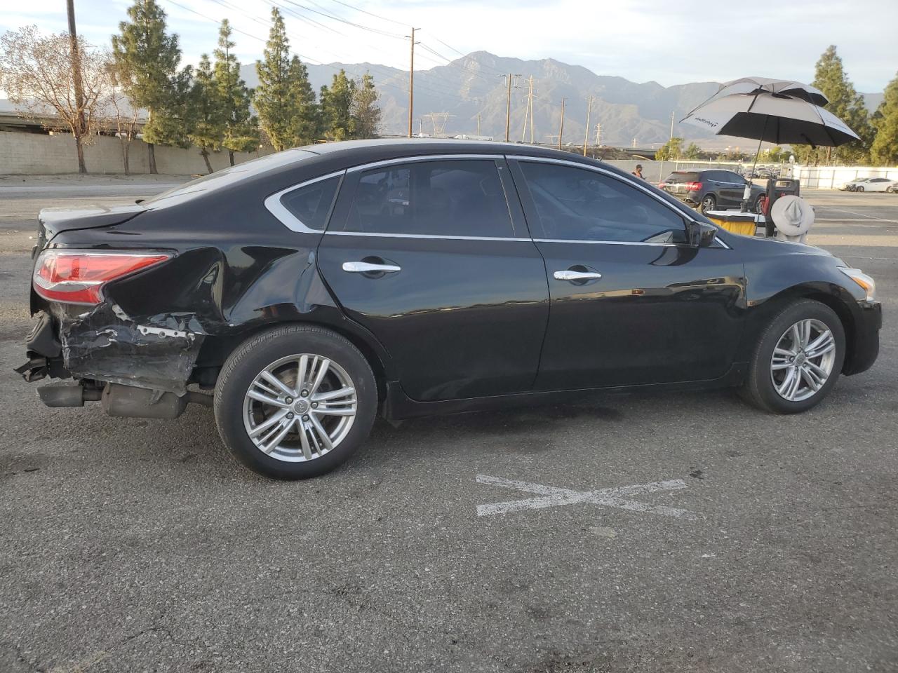 2015 Nissan Altima - Image 3