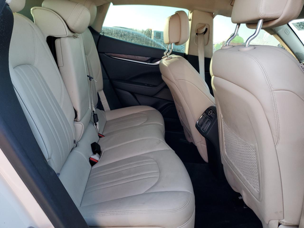 2019 Maserati Levante - Image 11