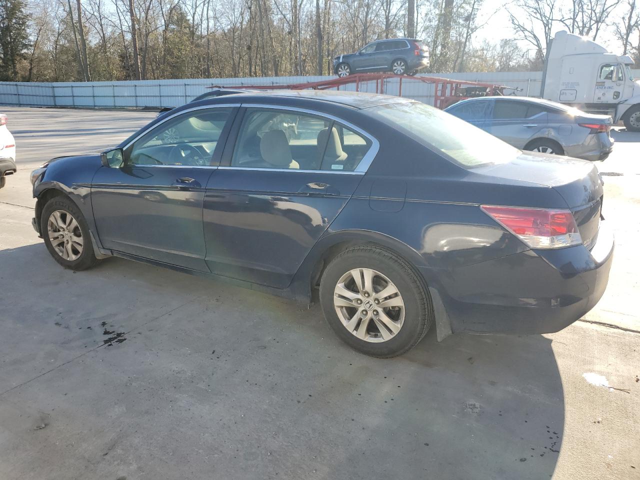 2009 Honda Accord - Image 2