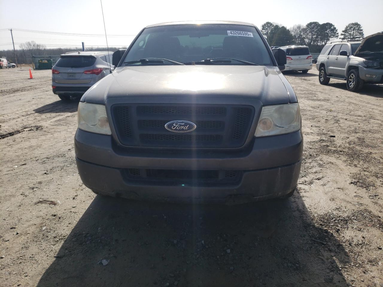 2005 Ford F-150 - Image 5